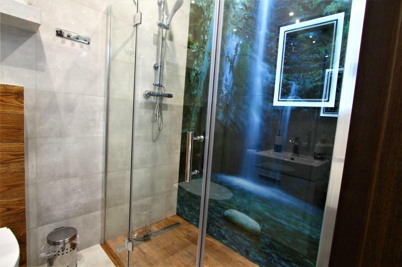 Apartament H&P Gold Apartment Warsawa Bagian luar foto